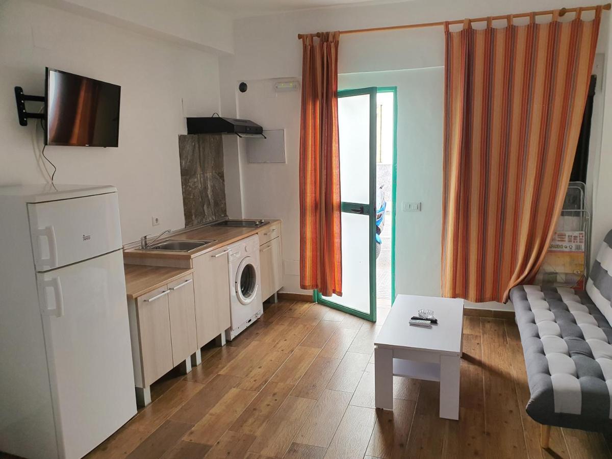 Pension Riad Mediterraneo Barbate Oda fotoğraf
